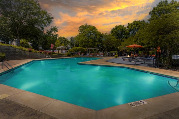 Autumn Ridge Apts-Exteriors-Twilight-1